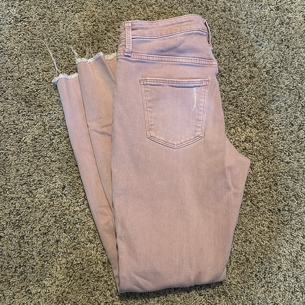 High Rise Universal Thread Jeans - Picture 6 of 6